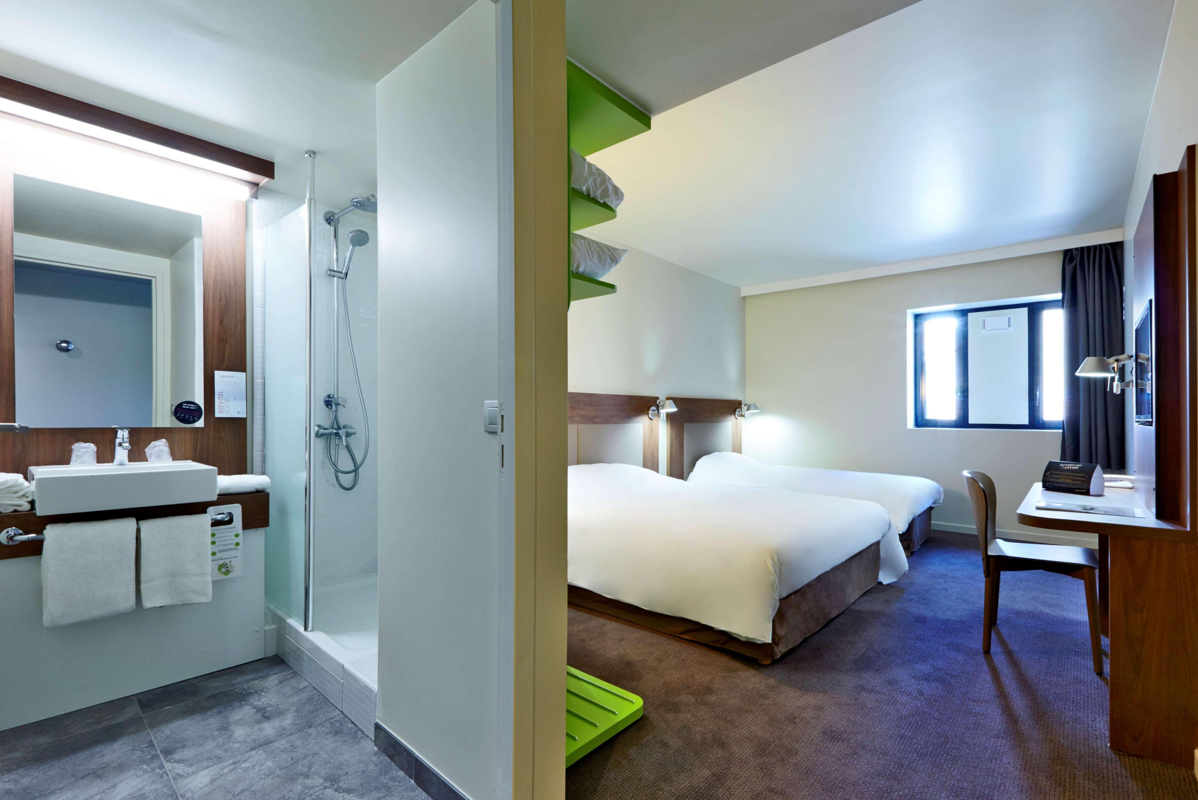 Hotel Campanile Nancy Centre - Gare Exterior foto